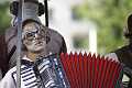 carnaval bagneux 82 * 3872 x 2592 * (2.51MB)